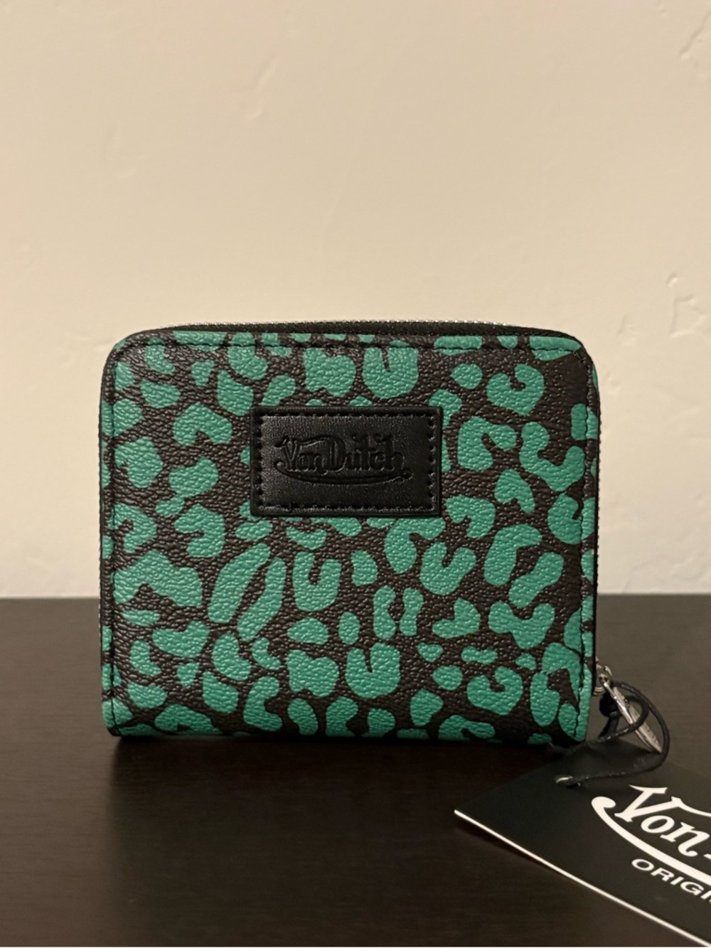 Von Dutch Green Cheetah Zip Wallet